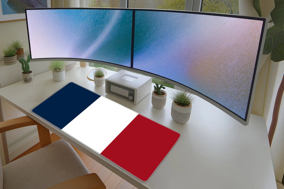 France Flag Desk Mat – Patriotic Gaming Mouse Pad for Sports Fans