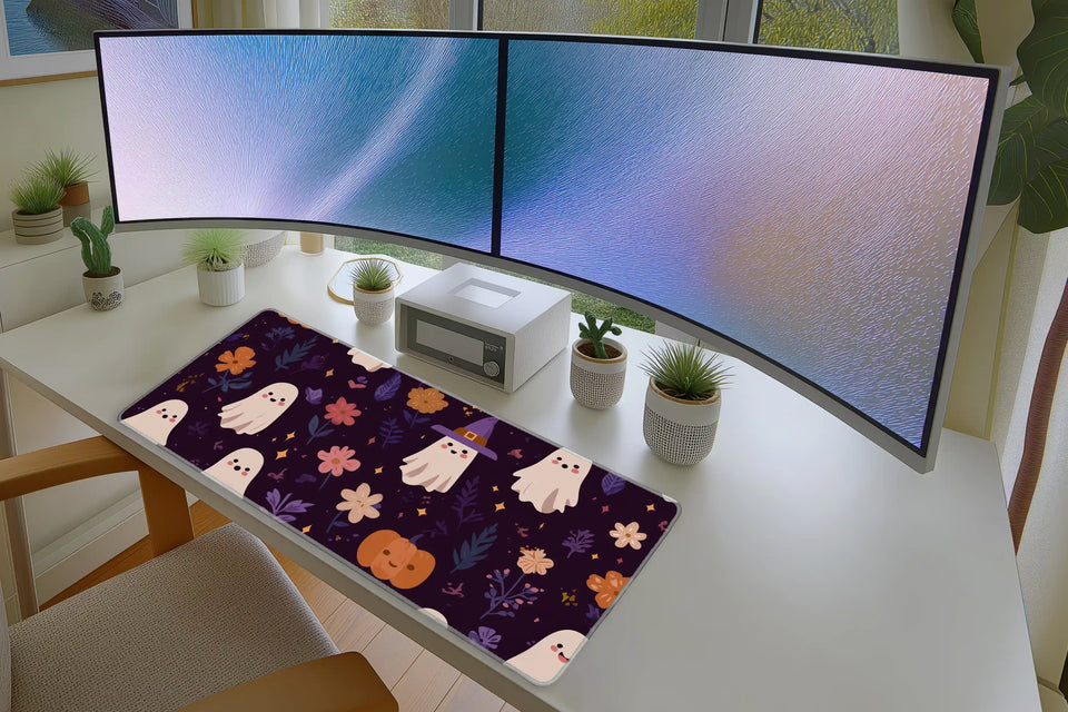 Cute Halloween Ghost Mousepad – Cozy Fall Pattern Desk Mat
