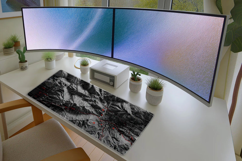 Monochrome Topo Map Mousepad – Bold Contour Line Terrain Art